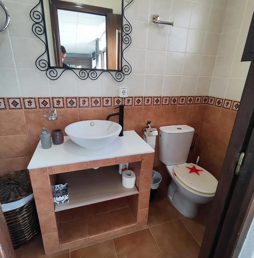 Casa Rural Sierra De Las Nieves 2 Tolox Country house